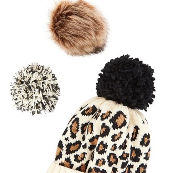 NWT Summer & Rose Animal Print Multi Pom Chenille Beanie with Interchanging Poms - Picture 3 of 8